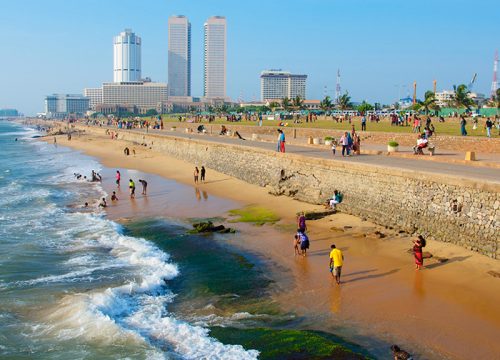 Galle Face Green and Mall Shopping in Colombo: Ultimate Guide to Coastal Relaxation & Retail Therapy